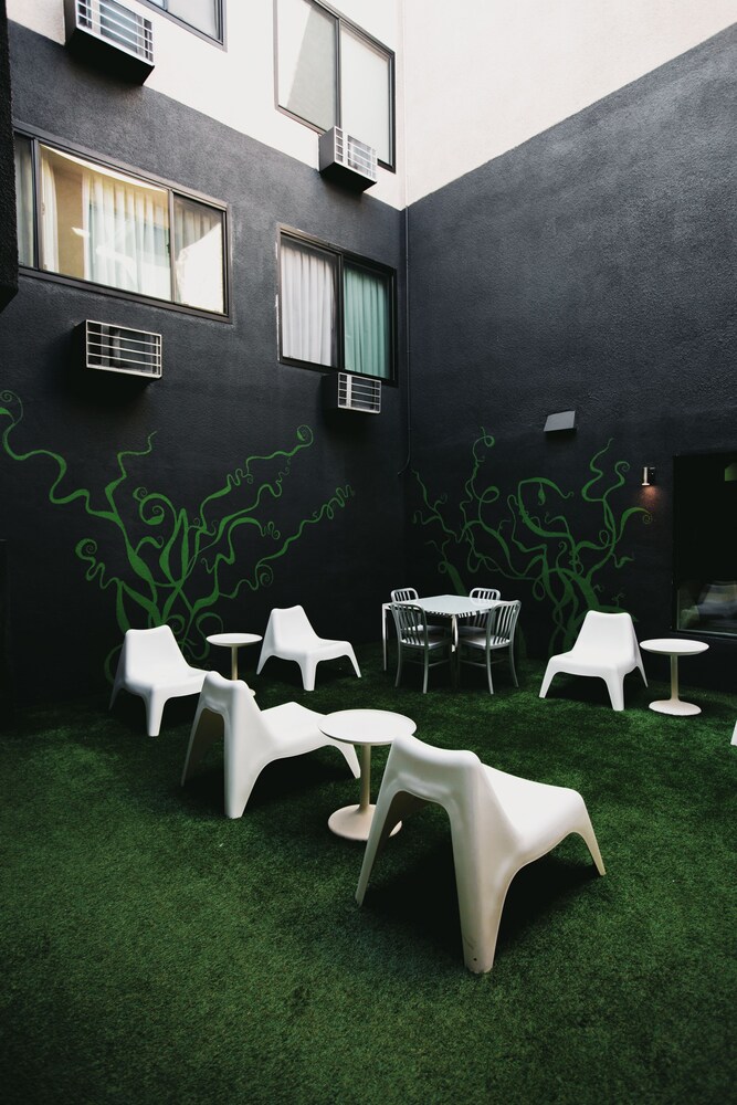 Shelter Hotel Los Angeles - photo 24