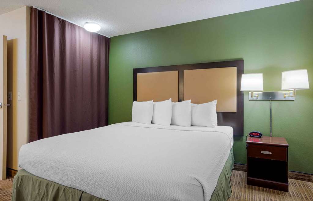 Extended Stay America Suites Houston I10 West CityCentre - photo 21