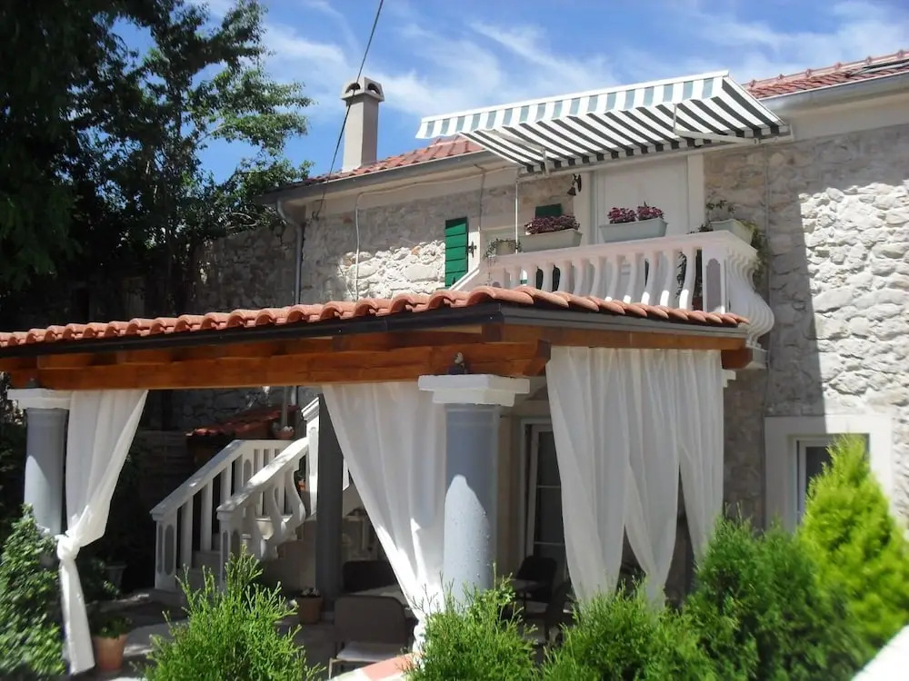 Jasnica Elegant and Comfortable A1 — 4-Star Luxury Hotel in Nin, Croatia