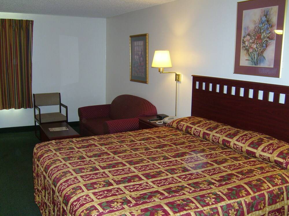 Shanico Inn - photo 9