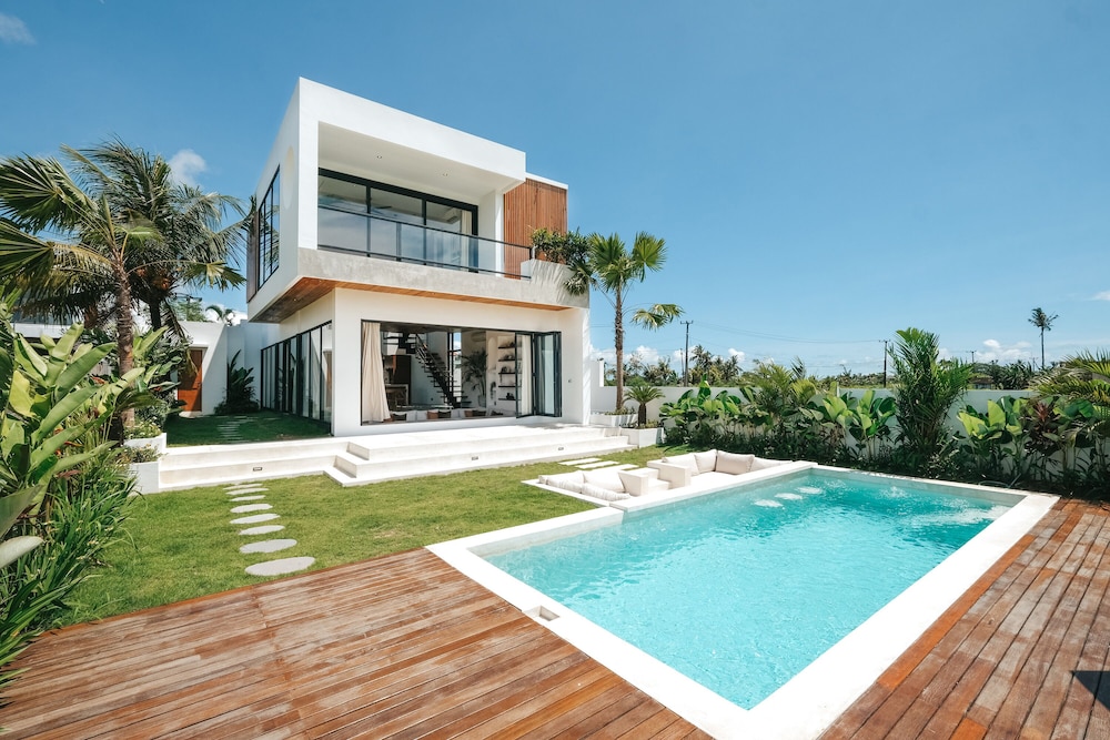 Botanique Villa & Studio — 4-Star Luxury Hotel in Tabanan, Indonesia