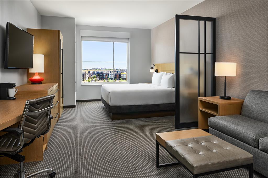 Hyatt Place Peña Station Denver Airport - photo 13
