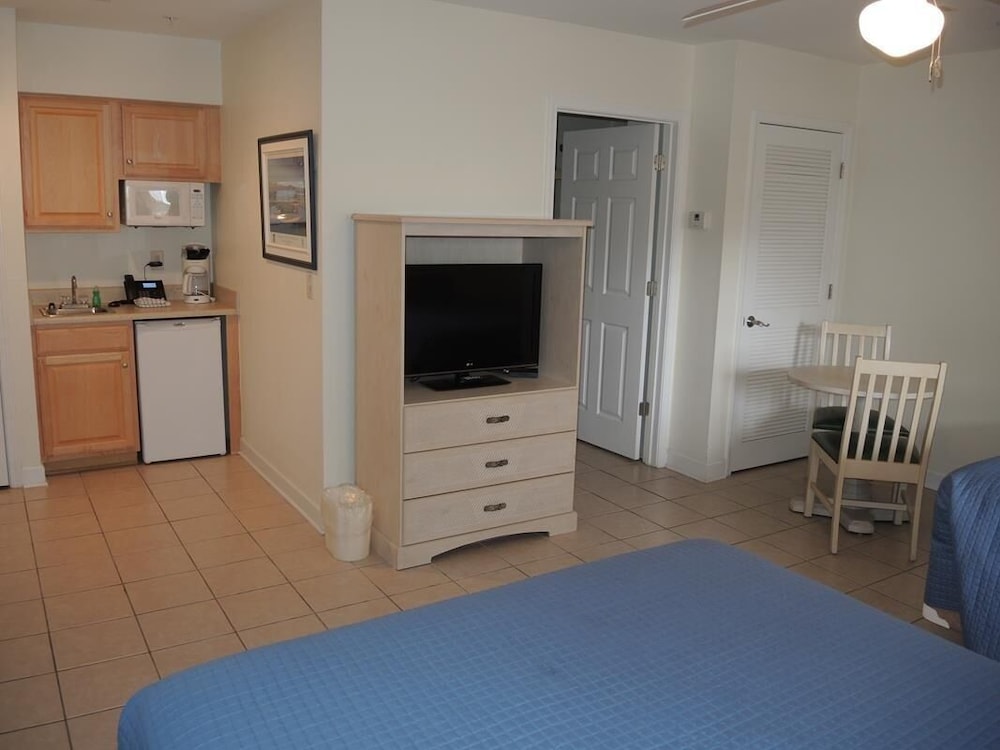 Brunswick Plantation Resort and Golf Villas 2302l in the Heart of NC Seafood Country by Redawning - photo 3