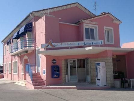 Ambre Hotel — hotel in Lunel