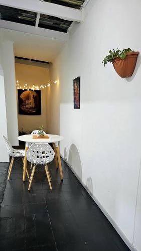 Centrico y Luminoso: Tu Refugio en Rio Gallegos in Rio Gallegos, Argentina