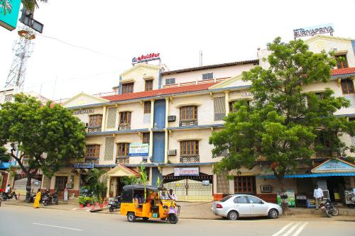 Hotel Suriyapriya - last minute hotel in Puducherry