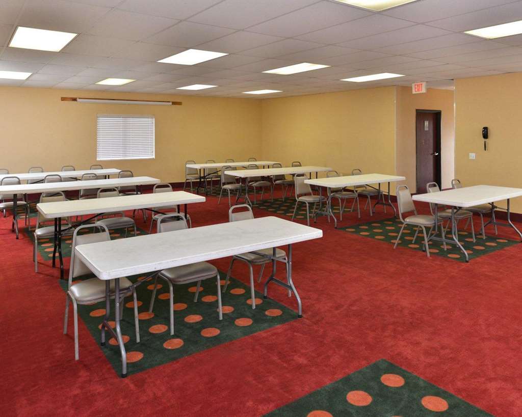 Quality Inn & Suites Wichita Falls I 44 - photo 53