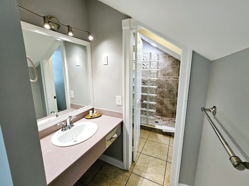 Bishop Hotel Key West - photo 200