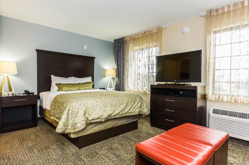 Staybridge Suites Grand Forks by IHG - photo 42