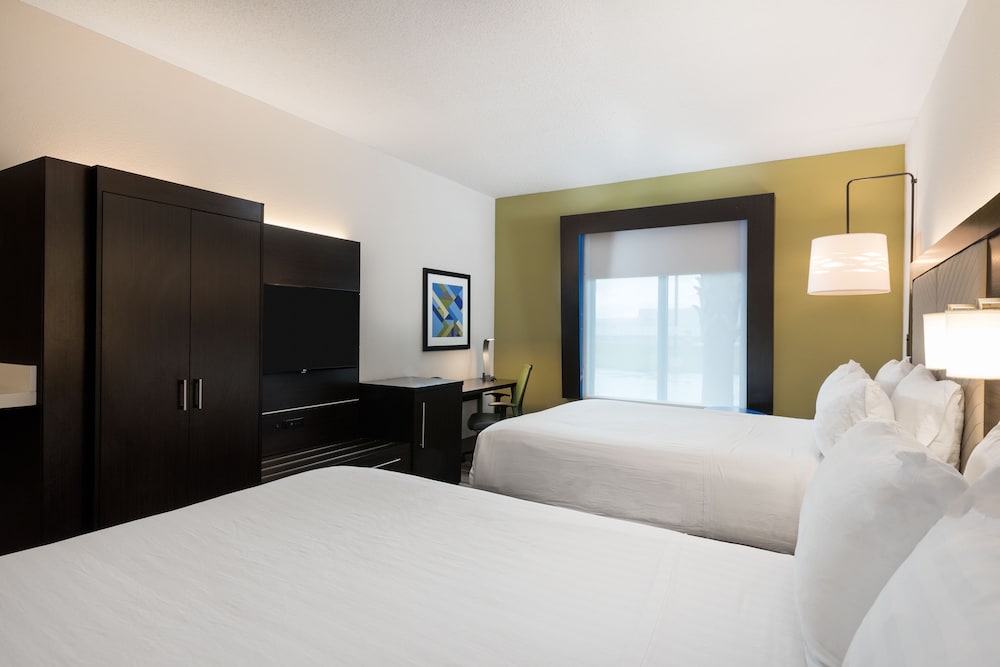 Holiday Inn Express & Suites Florence I 95 & I 20 Civic Ctr by IHG - photo 10