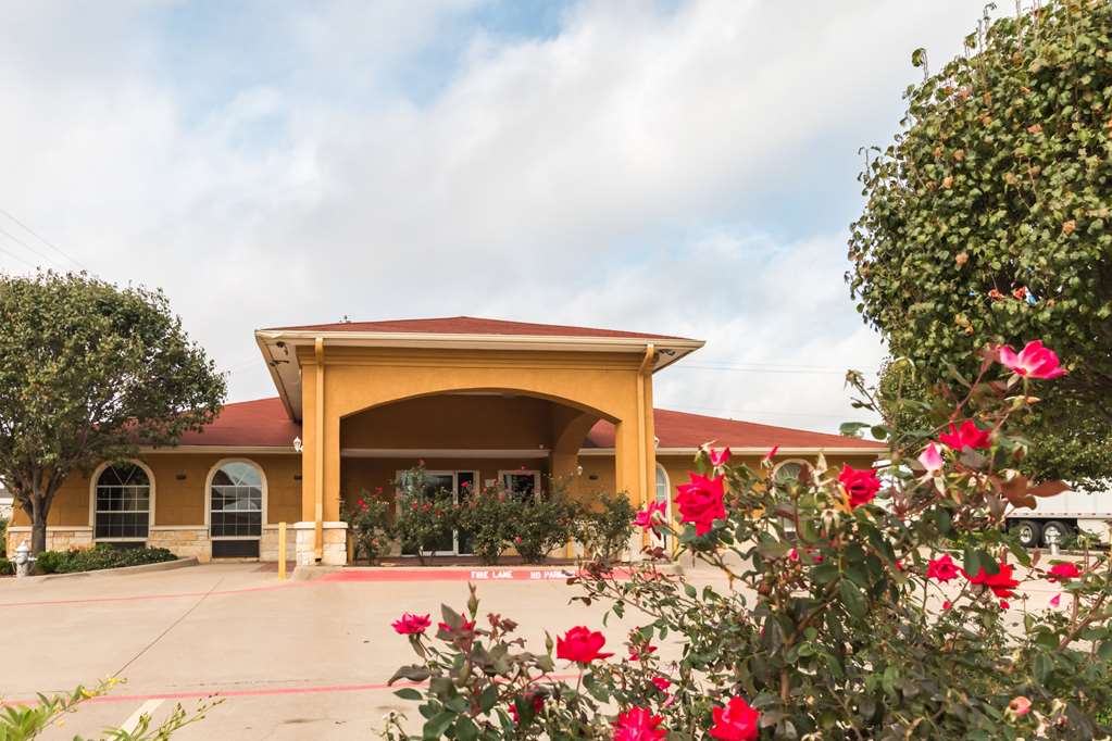 Motel6 Alvarado TX - photo 3