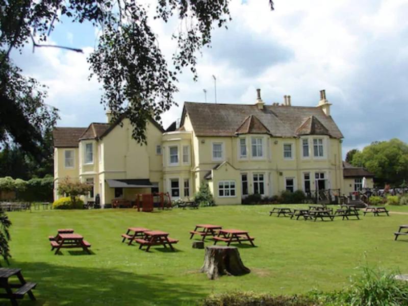 Worplesdon Place Hotel in Guildford, United Kingdom