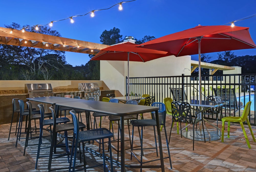 Home2 Suites by Hilton Largo - photo 43