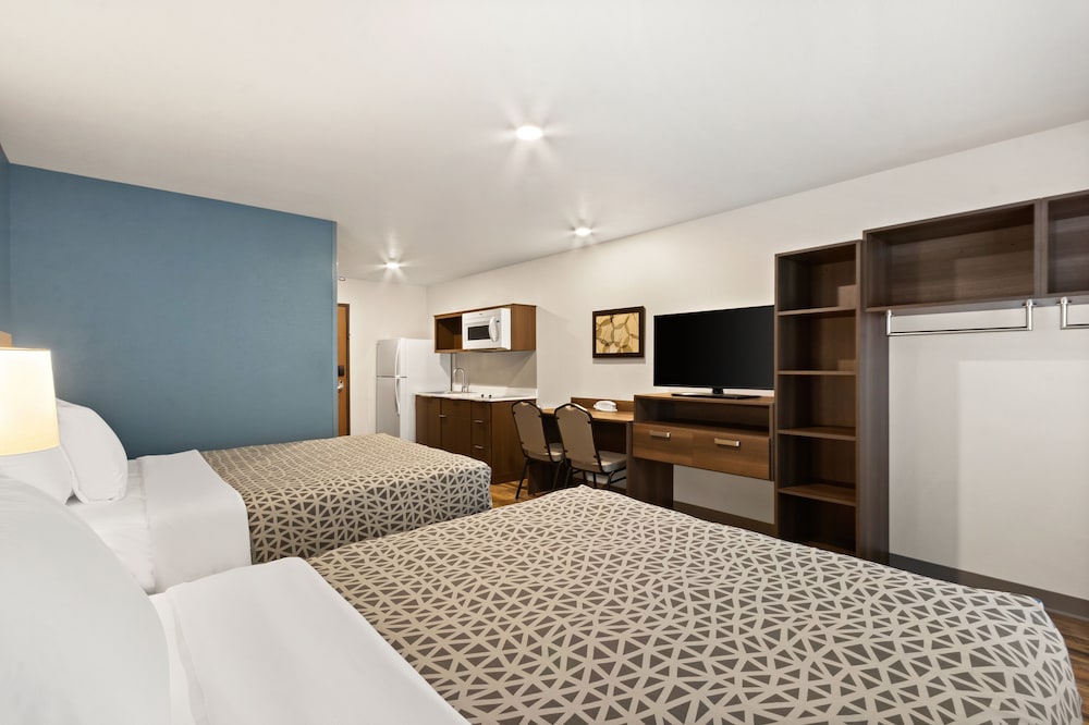 Woodspring Suites Tolleson Phoenix West - photo 13