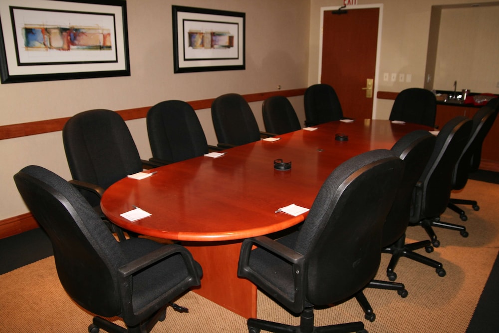 Hampton Inn Denver West Federal Center - photo 38