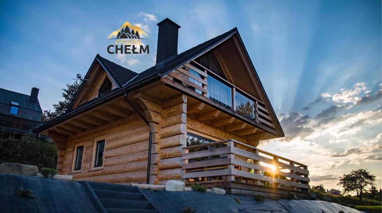 Domek Z Bali Drewnianych W Gorach Jacuzzi & Balia Osada Chełm — hotel in Stroza