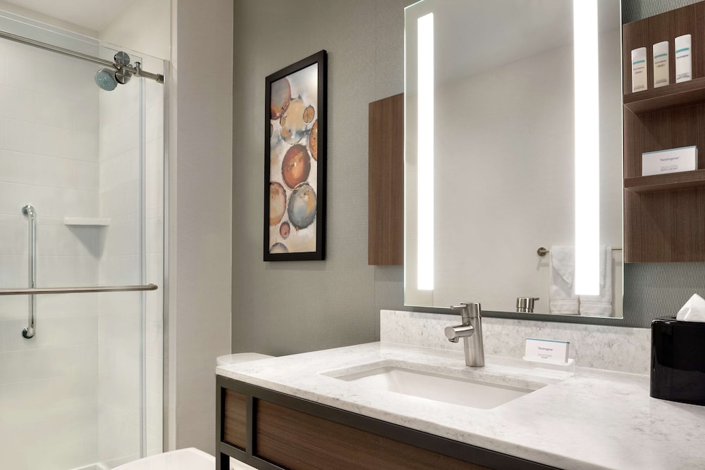 Hilton Garden Inn Chicago Downtown South Loop - photo 13