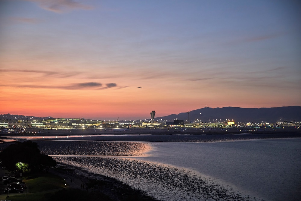 San Francisco Airport Marriott Waterfront - photo 79