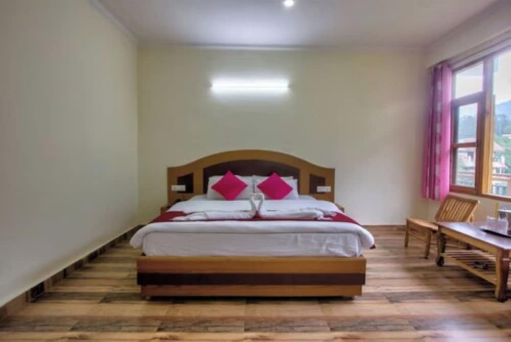 Goroomgo J J Regency Manali in Manali, India