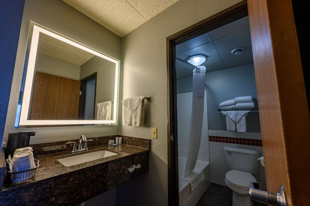 AmericInn by Wyndham Monroe - photo 31
