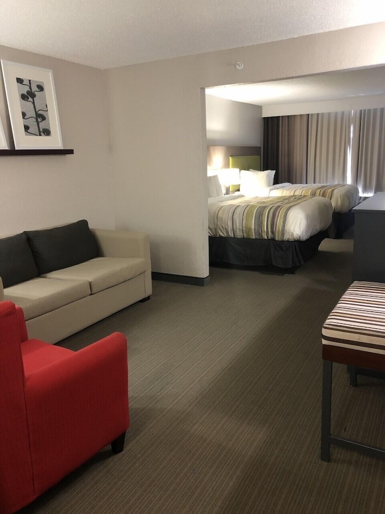 Country Inn & Suites by Radisson Brunswick I 95 GA - photo 7