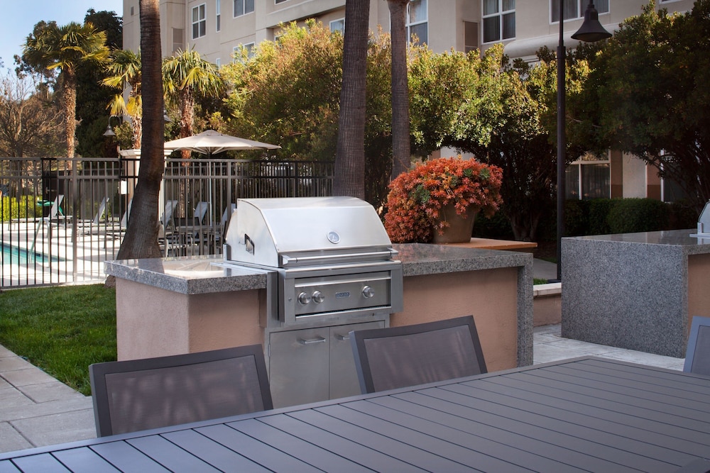 Residence Inn by Marriott Newark Silicon Valley - photo 41