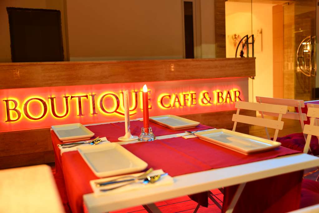 Doc's Hotel Kemer - last minute hotel in Kemer