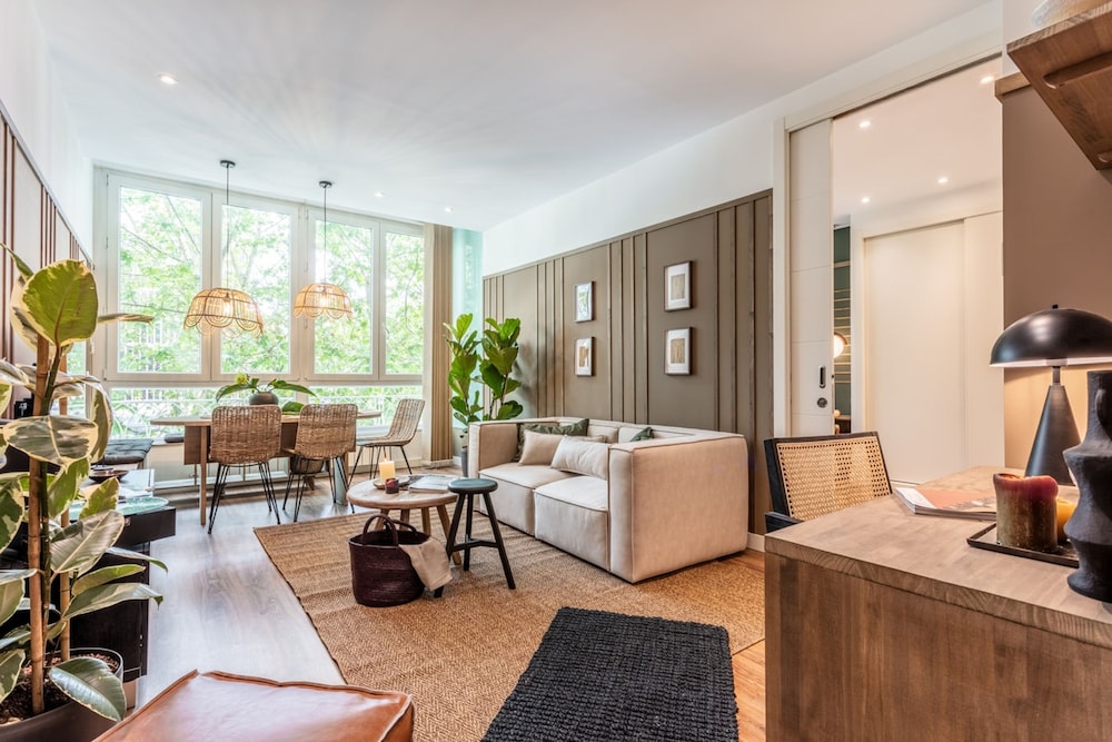 Yaka 3 Bedrooms in Salamanca hotel Castellana Madrid
