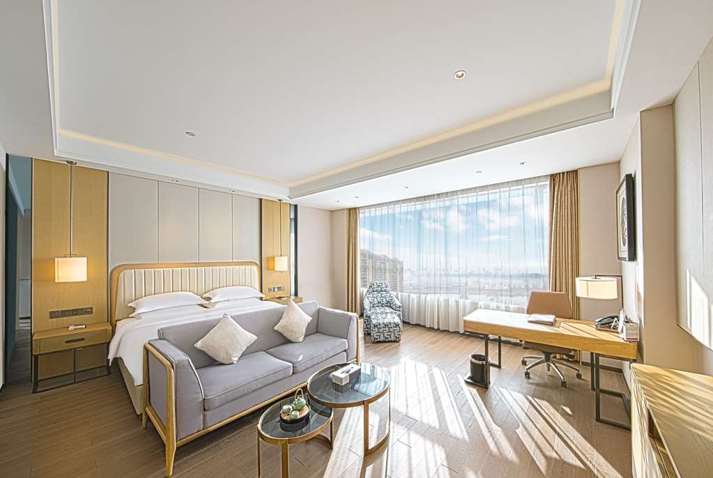 Ramada Plaza Wyndham Shengzhou City Center — hotel in Shaoxing