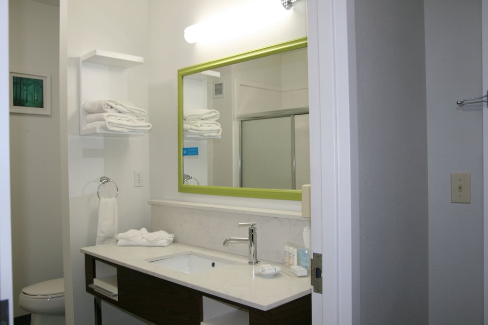 Hampton Inn Clarion - photo 47