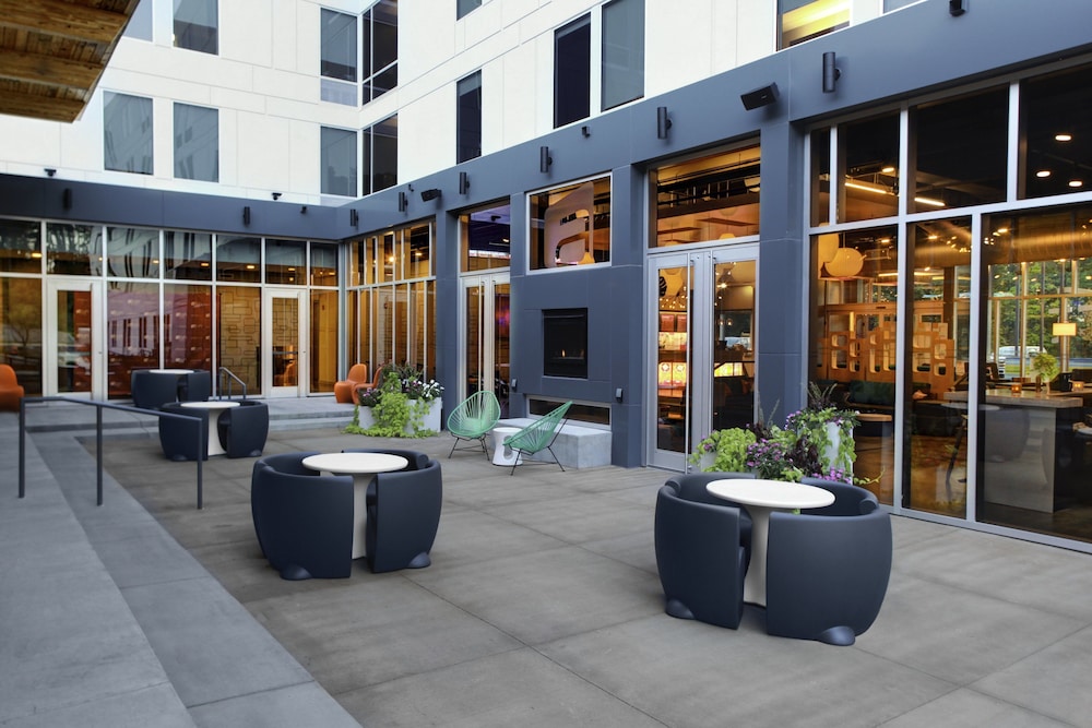 Aloft Raleigh Durham Airport Brier Creek - photo 74
