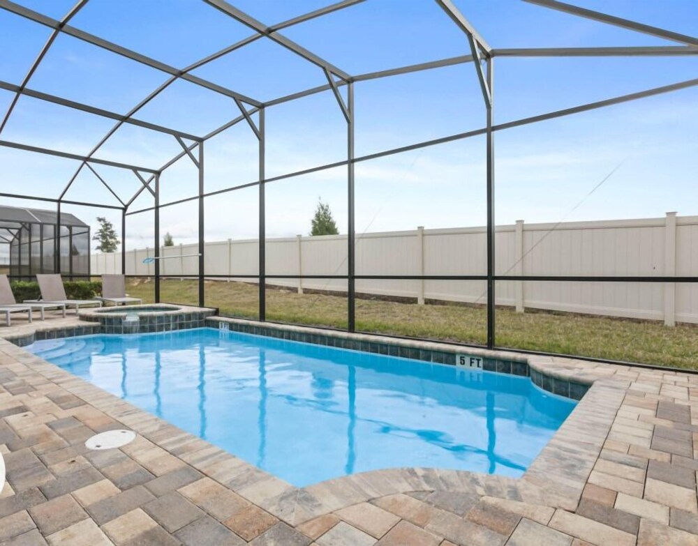 9 Bed 6.5 Bath Solara Resort 9 Bedroom Home by RedAwning - photo 23