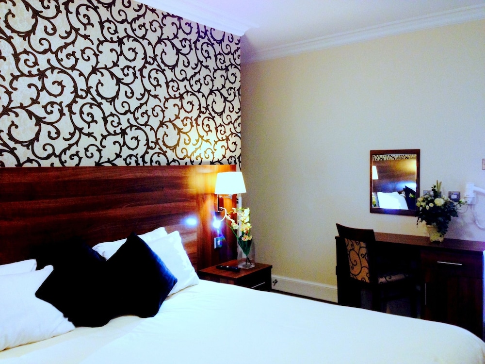 Ely House Hotel in Wolverhampton, United Kingdom