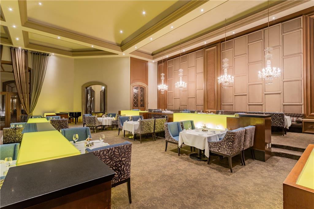 Tierra Mia restaurant