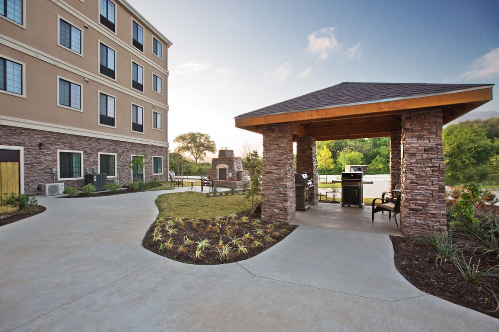 Staybridge Suites Austin South Interstate Hwy 35 by IHG - photo 54
