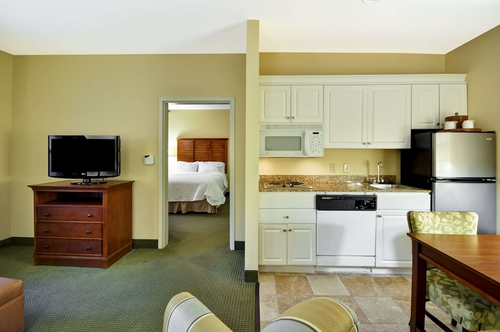 Hampton Inn & Suites Charleston Mt. Pleasant Isle Of Palms - photo 21
