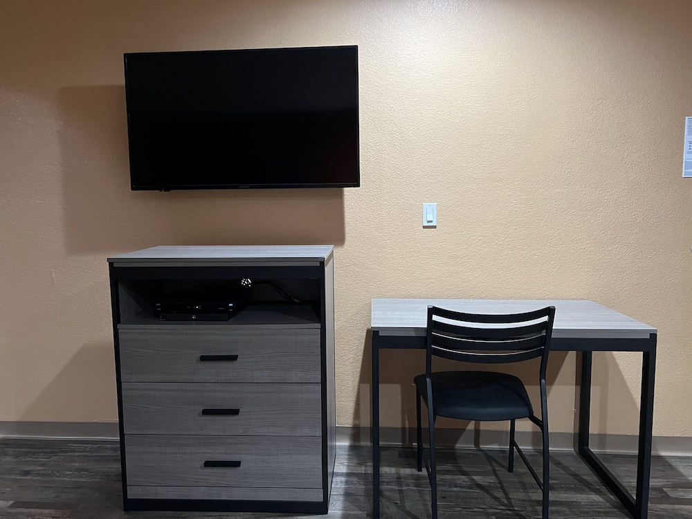 Apex Inn - photo 12