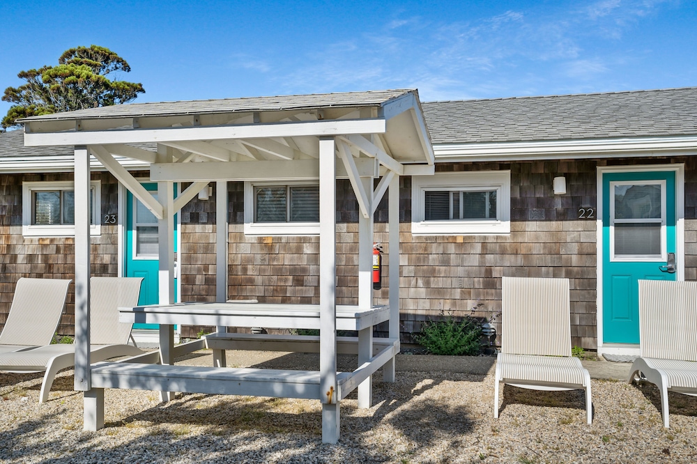 Driftwood Resort - photo 293