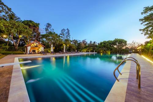 Pintoresco — 4-Star Luxury Hotel in Anuling, Philippines