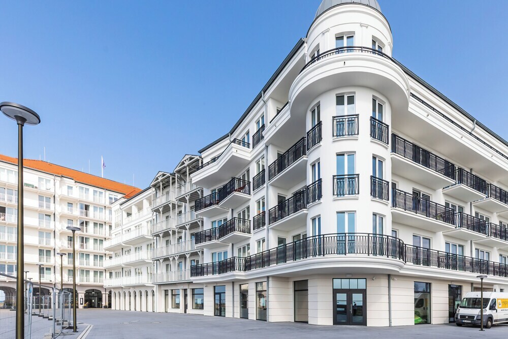 Bulwar Zachodzącego Słońca Apartment with Sea View Darłowo by Renters — 4-Star Luxury Hotel in Darlowo, Poland