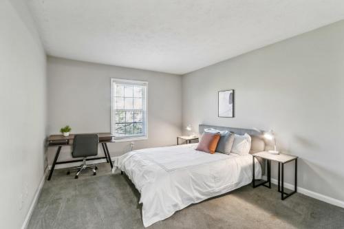 Barcelo at East Cobb O20 1 Bed 1 Bath Furnished — 4-Star Luxury Hotel in Marietta, United States