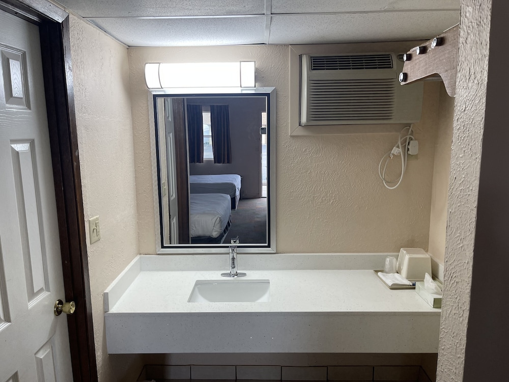 Nendels Inn & Suites - photo 29