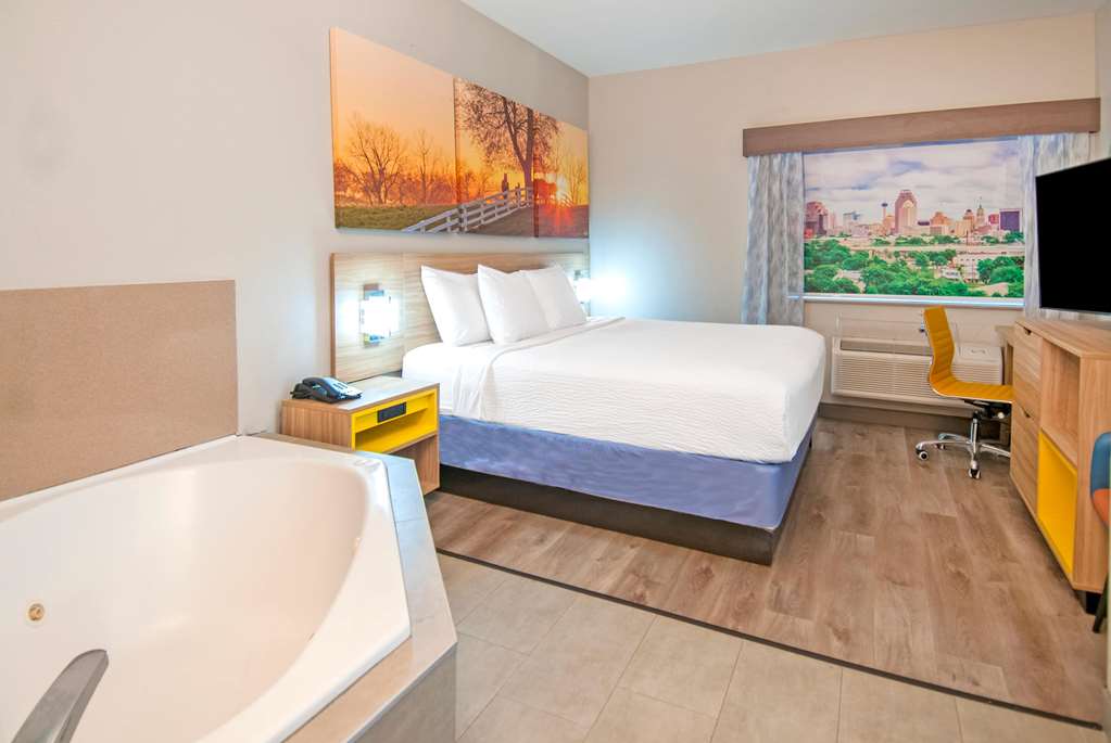 Days Inn by Wyndham Suites San Antonio North Stone Oak - photo 22