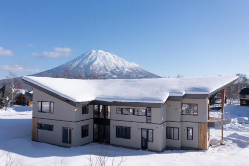 Ro An - carbon neutral hotel in Unknown City