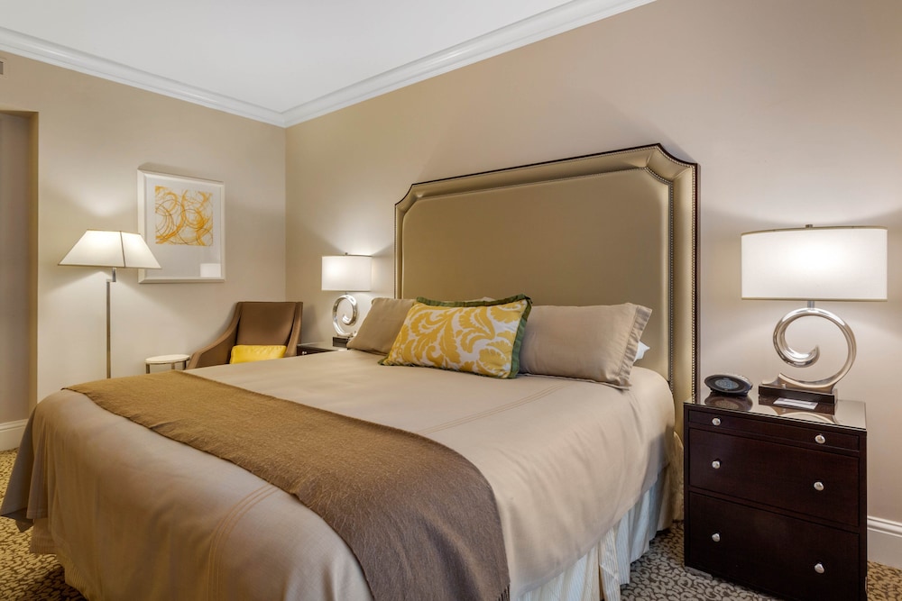 Omni Berkshire Place - photo 75