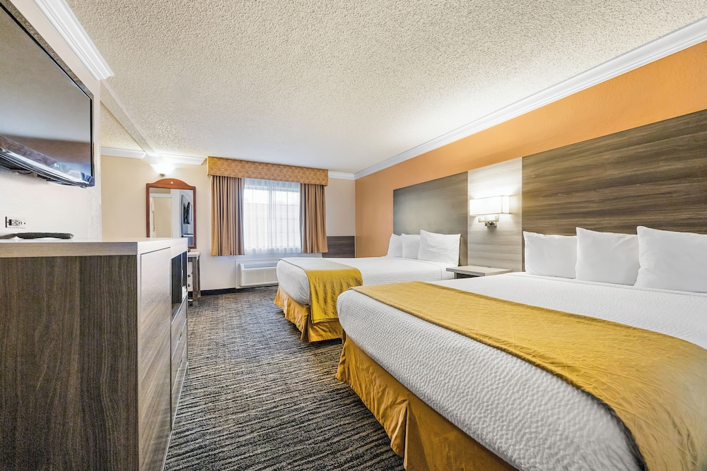 Arbor Inn Monterey - photo 15