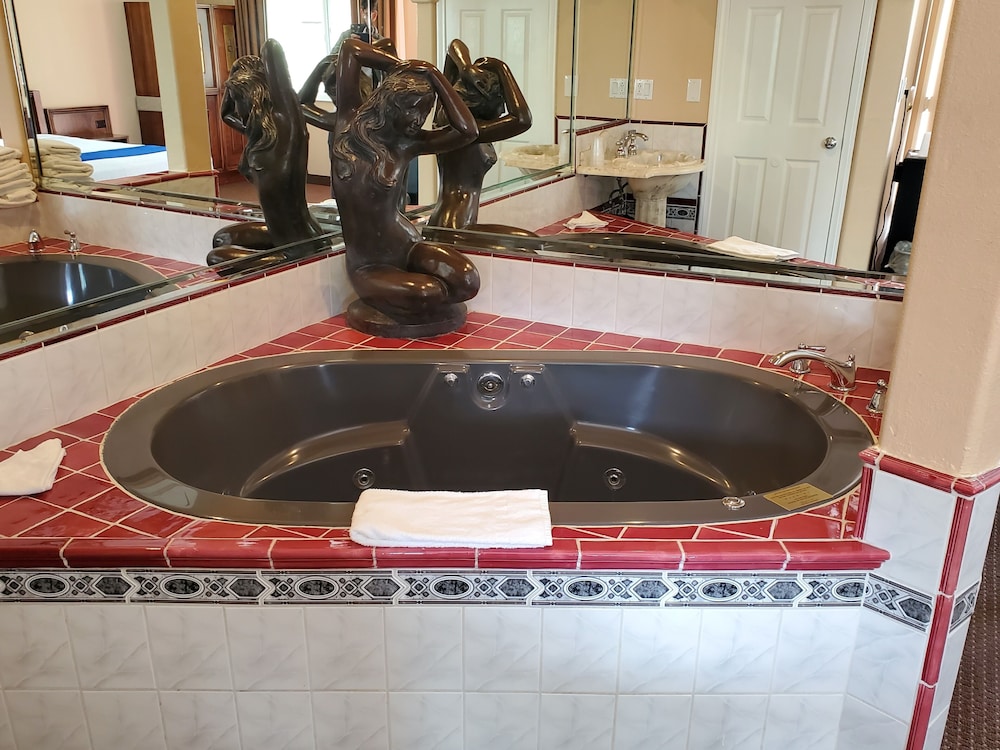 Colony Inn - photo 28