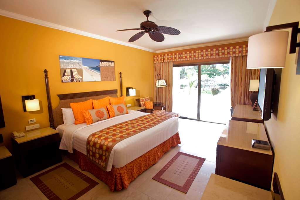 BMAYAP ROOM