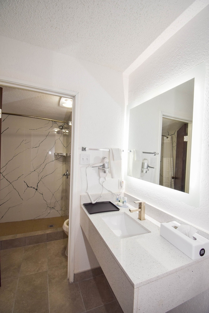 Quality Inn & Suites Sulphur Springs - photo 56