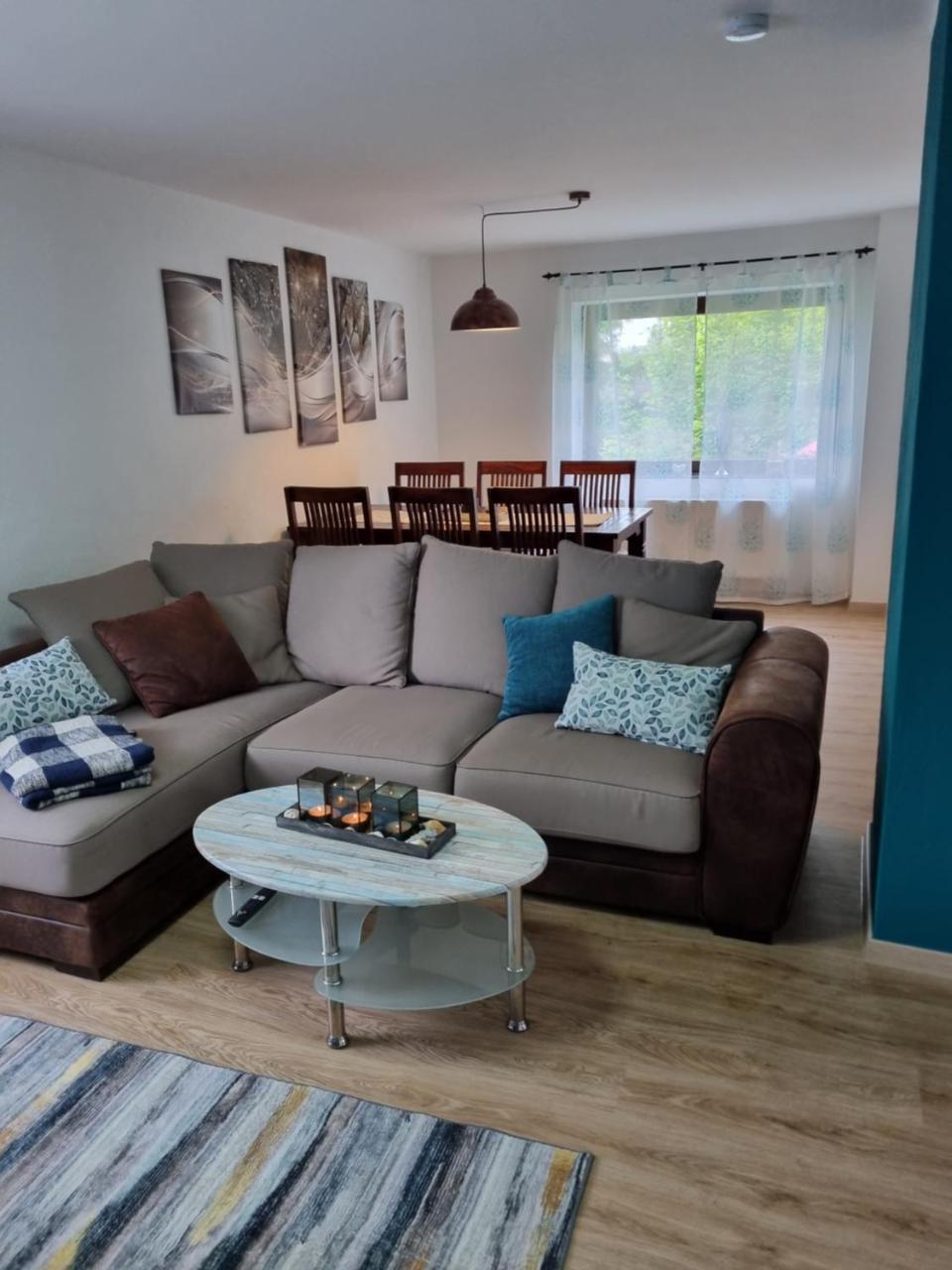 Ferienhaus Stefan — 4-Star Luxury Hotel in Kall, Germany